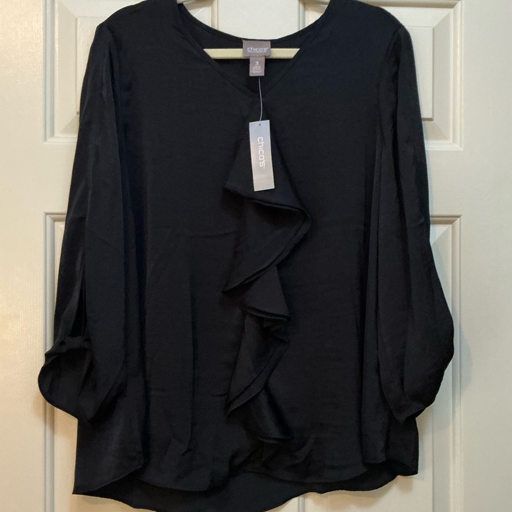 NWT SIZE 3 Chico's Black Ruffle Front V-Neck Women's Top